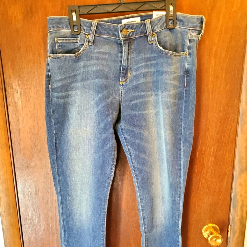 Sonoma skinny jeans